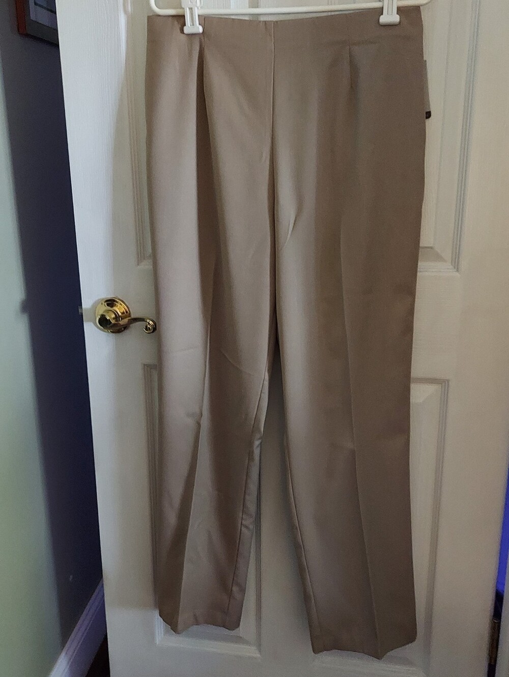 NWT Van Heusen Khaki Pants